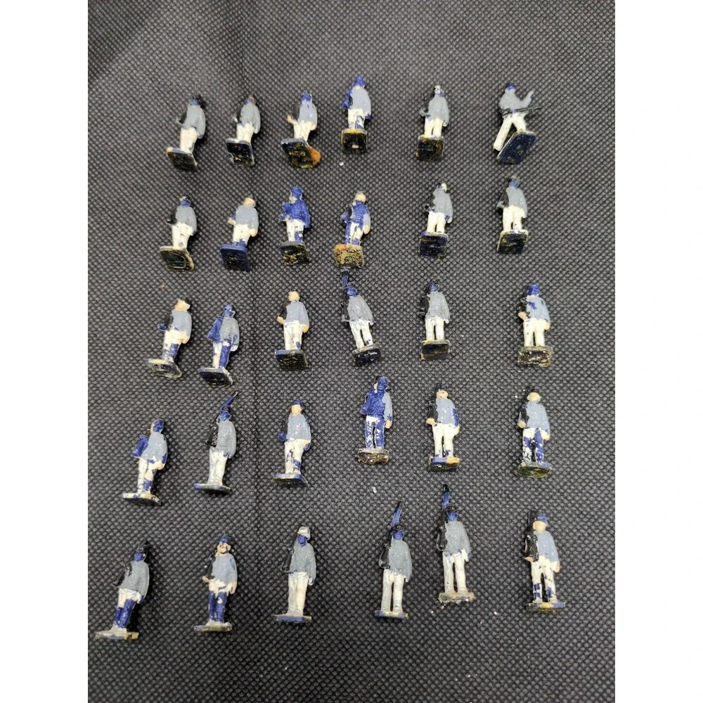 (30) *Chipped Paint* Civil War Miniatures 1/72 Scale